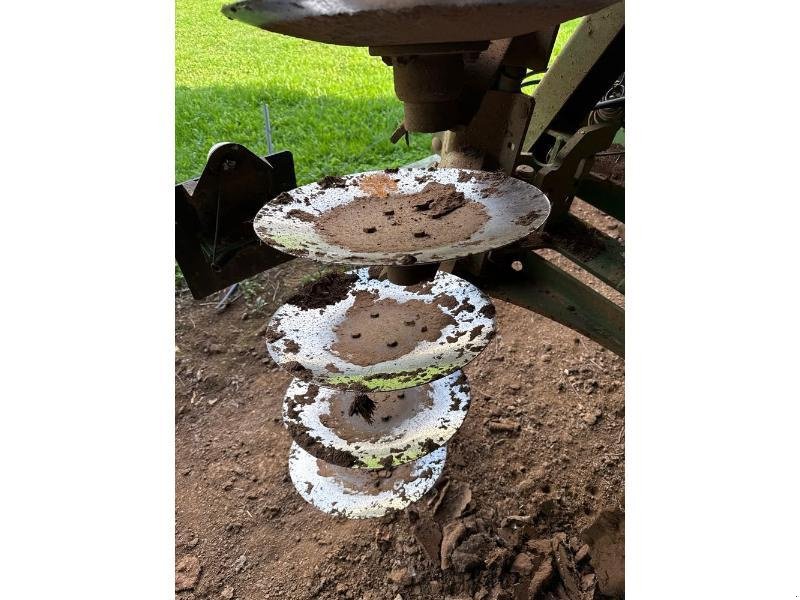 Grubber des Typs Amazone CATROS4001-2, Gebrauchtmaschine in CHAUMONT (Bild 4)