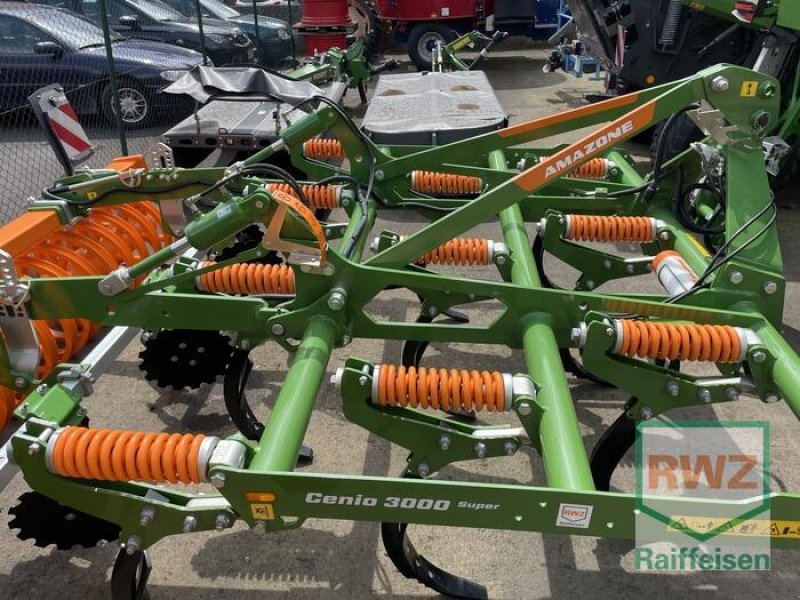 Grubber des Typs Amazone Cenio 300, Neumaschine in Altenstadt-Lindheim (Bild 2)