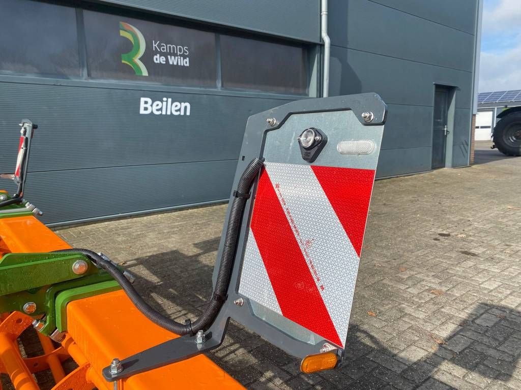 Grubber del tipo Amazone cenio 3000 special, Neumaschine In Beilen (Immagine 5)