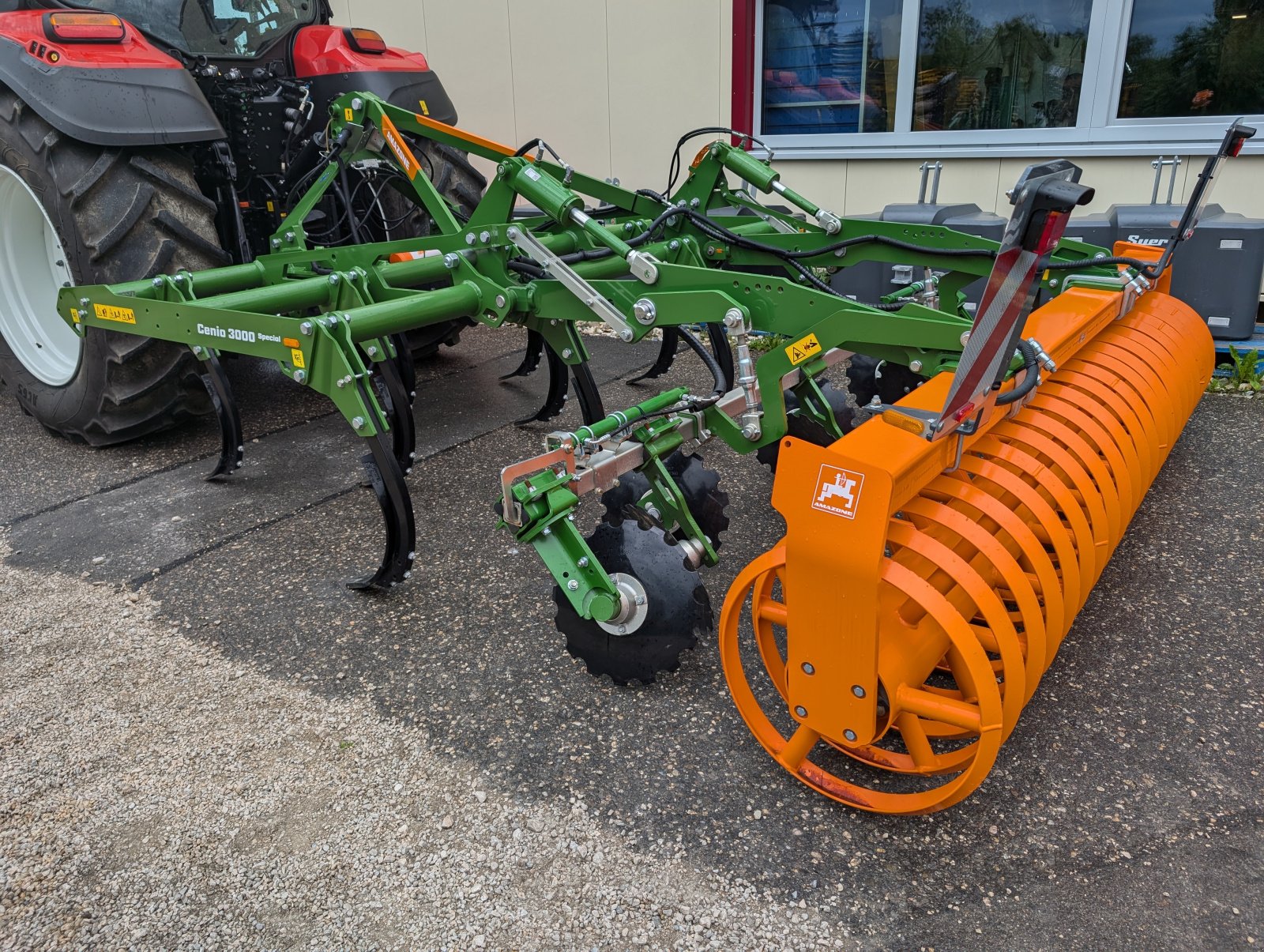 Grubber des Typs Amazone Cenio 3000 Special, Neumaschine in Altbierlingen (Bild 2)