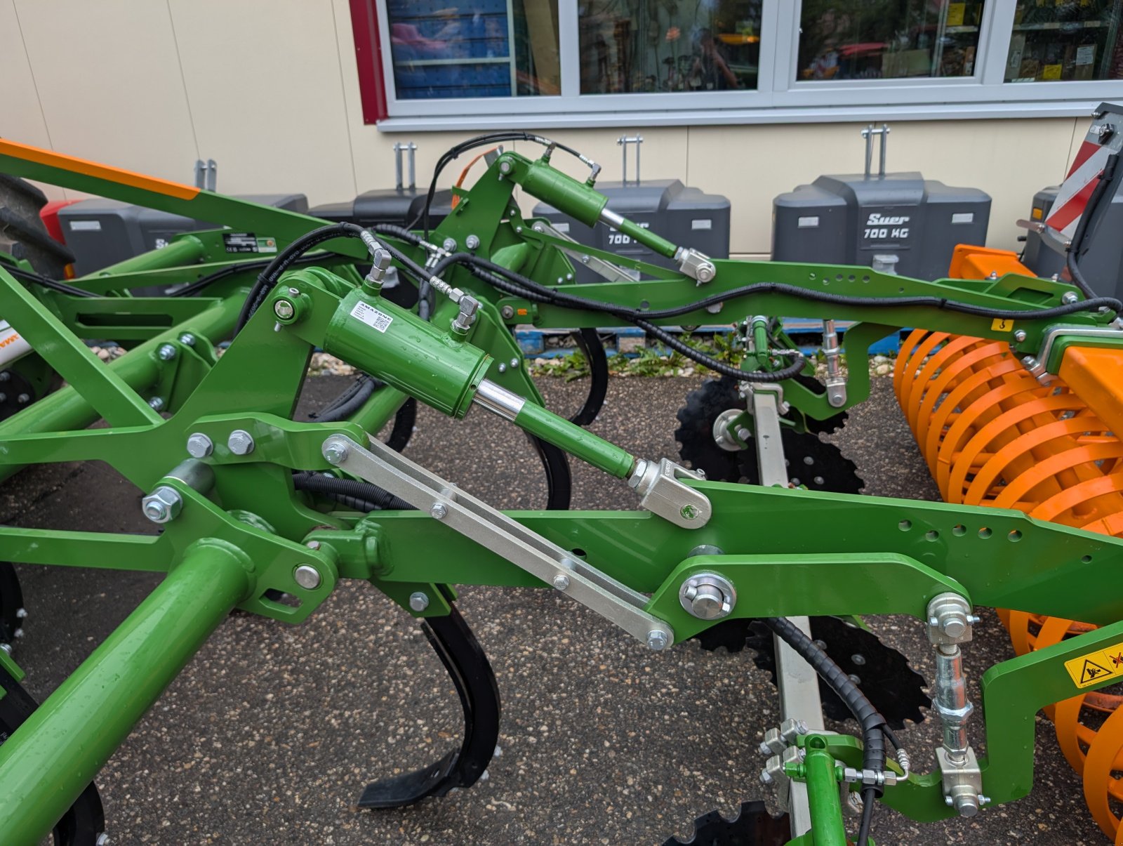 Grubber des Typs Amazone Cenio 3000 Special, Neumaschine in Altbierlingen (Bild 7)