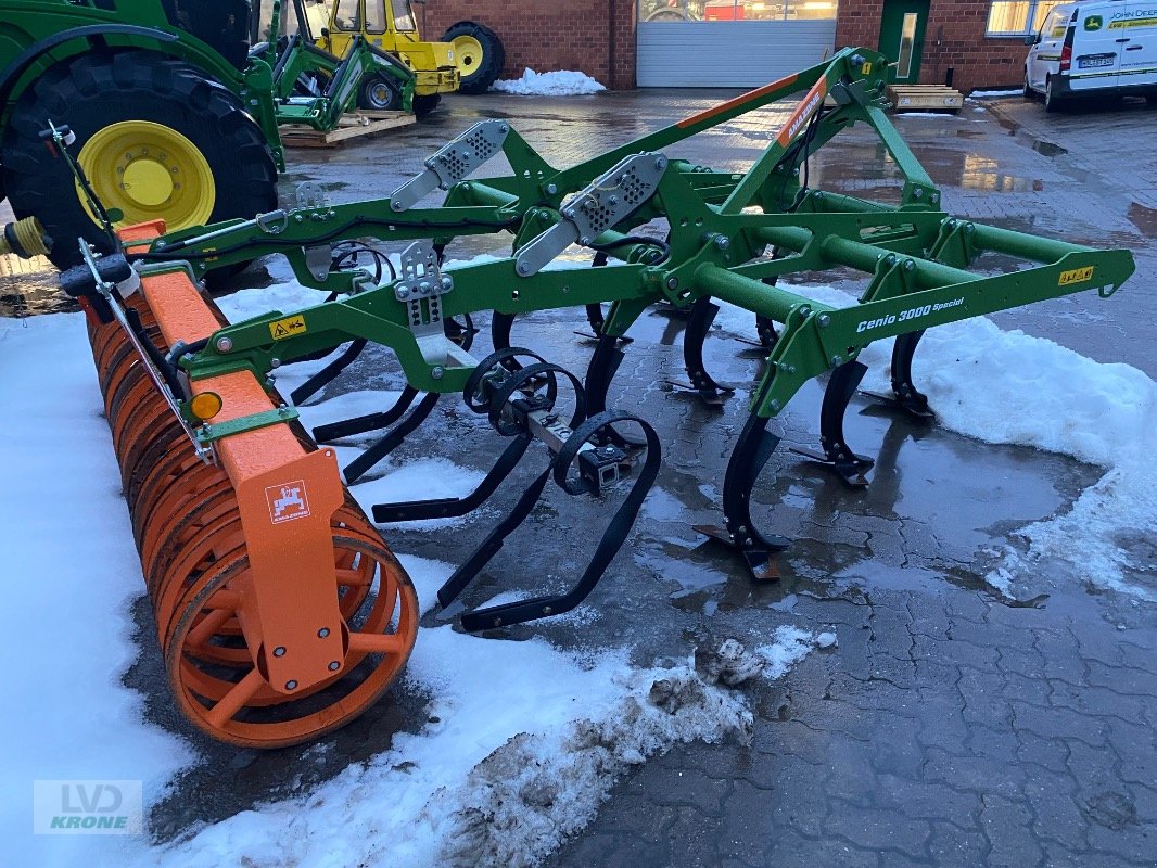 Grubber du type Amazone Cenio 3000, Gebrauchtmaschine en Barsinghausen OT Groß Munzel (Photo 4)