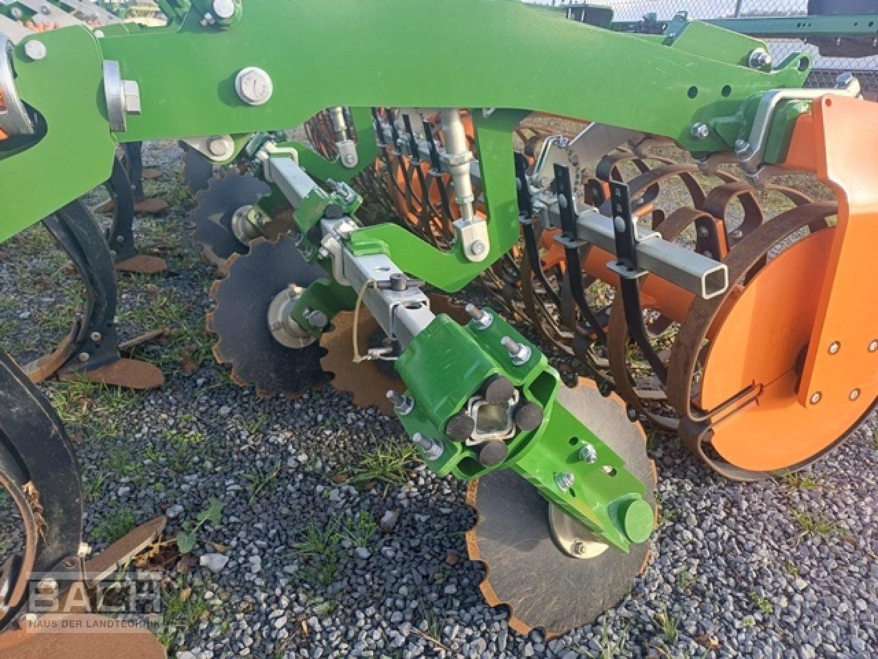 Grubber del tipo Amazone CENIO 4000-2, Neumaschine In Boxberg-Seehof (Immagine 5)