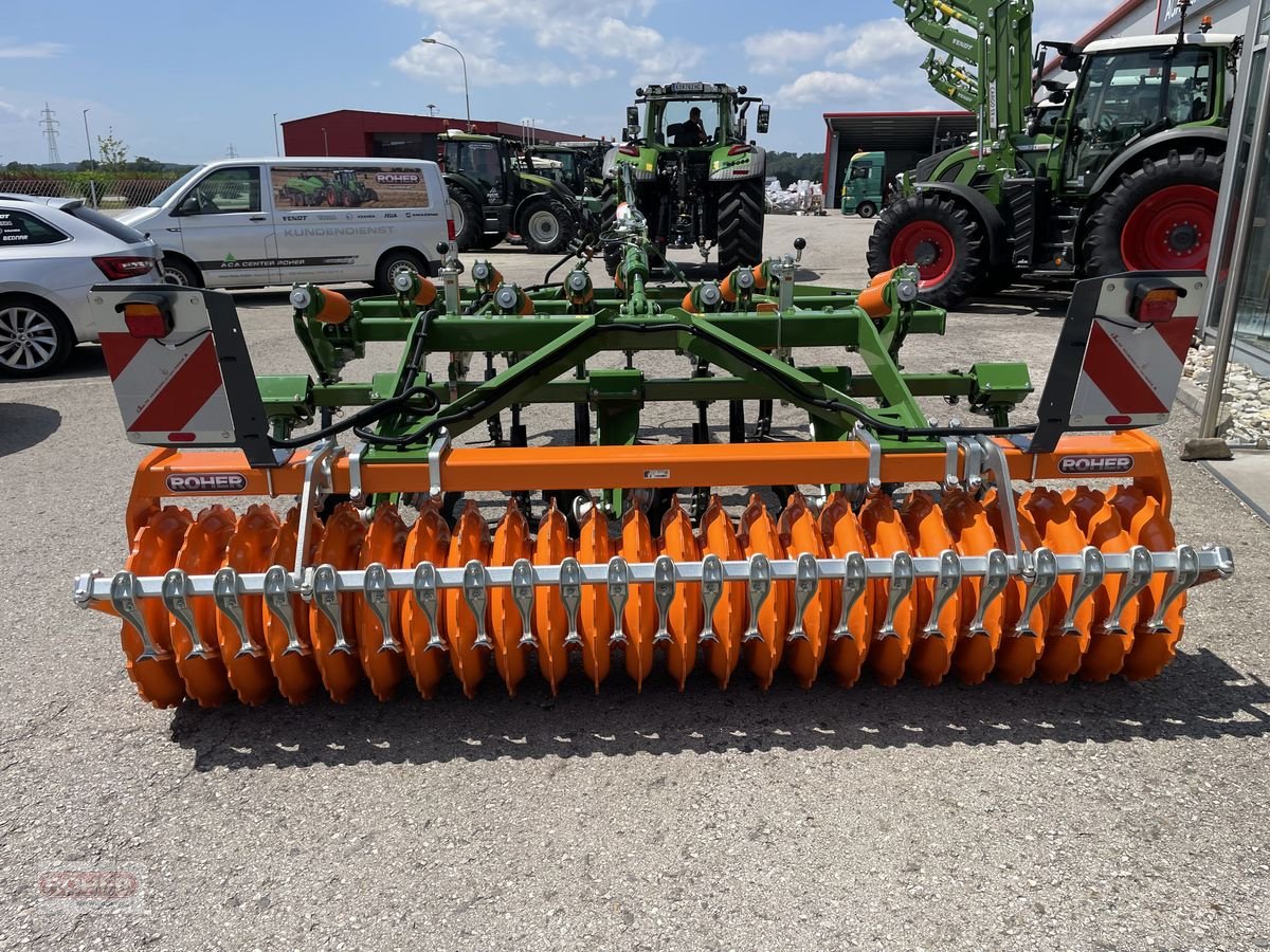 Grubber of the type Amazone Cenius 3003 Super, Vorführmaschine in Wieselburg Land (Picture 4)