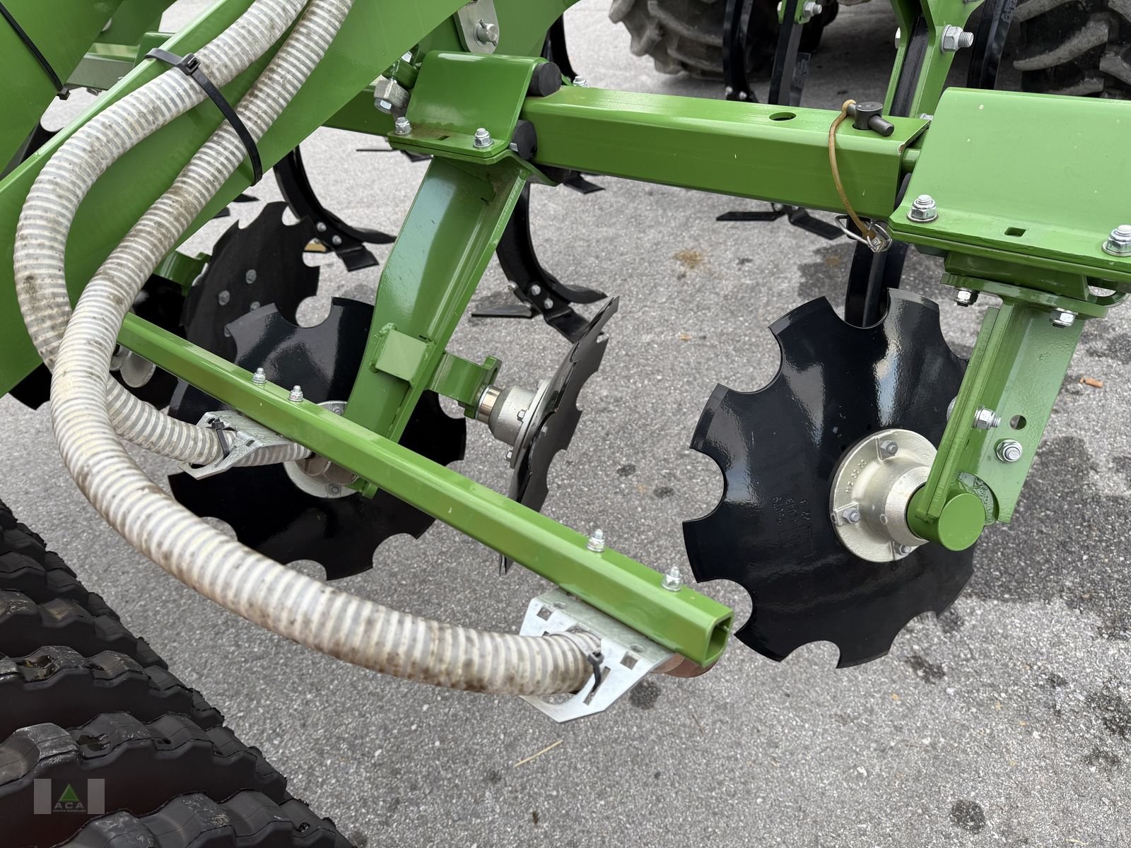 Grubber del tipo Amazone CENIUS 3003, Neumaschine In Markt Hartmannsdorf (Immagine 10)