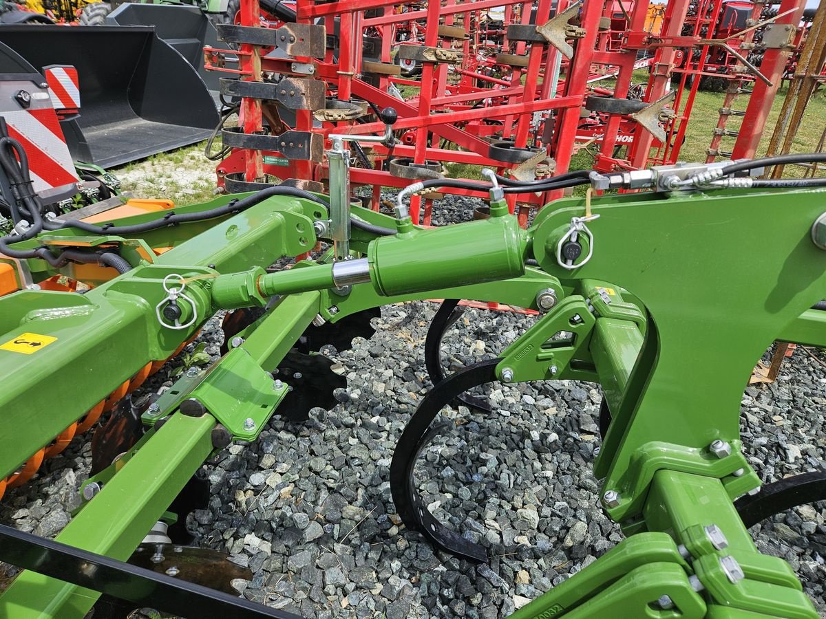 Grubber des Typs Amazone Cenius 3003, Neumaschine in Siget in der Wart (Bild 3)