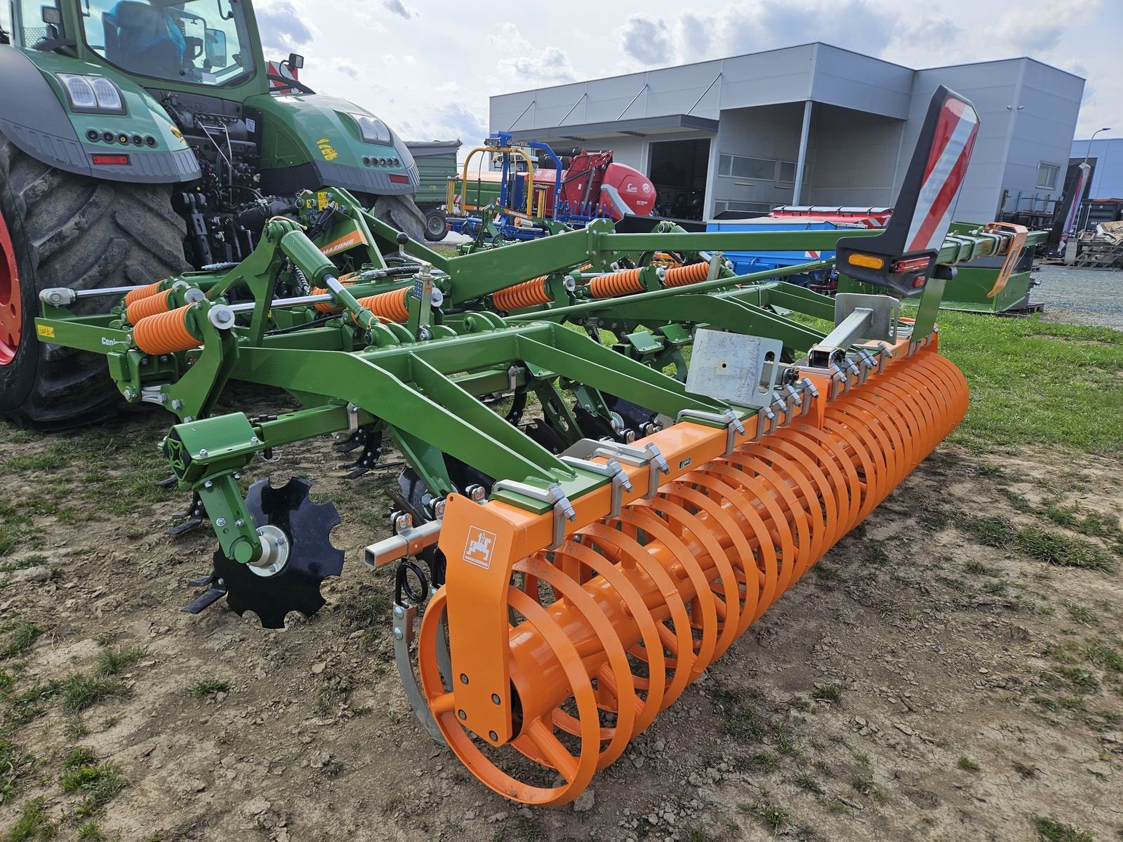 Grubber of the type Amazone Cenius 4003-2 Super, Vorführmaschine in Siget in der Wart (Picture 8)