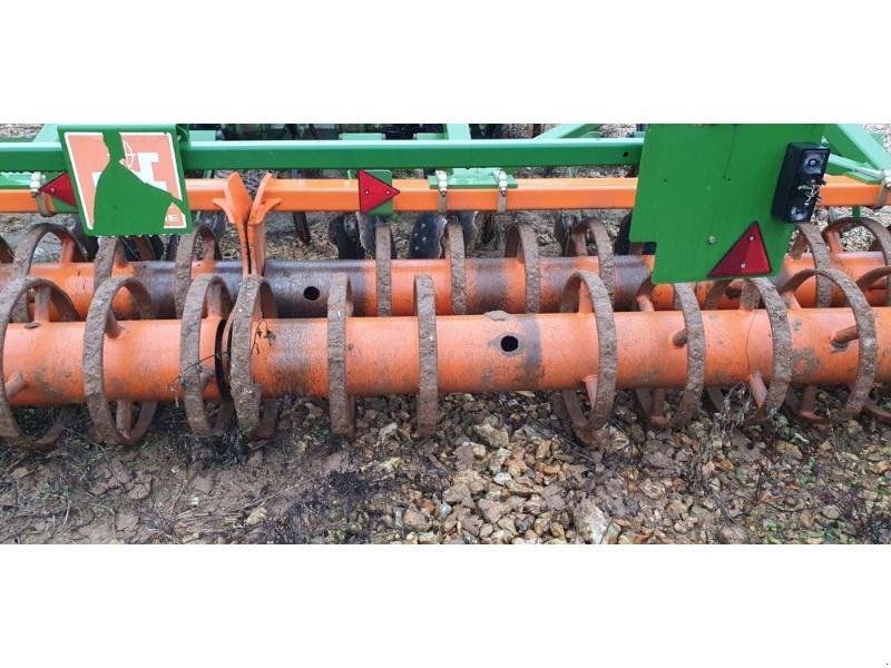 Grubber del tipo Amazone CENIUS 6003-2TX, Gebrauchtmaschine In BRAY en Val (Immagine 10)