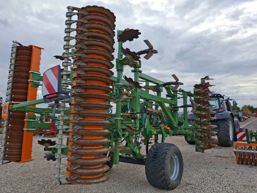 Grubber tip Amazone CEUS 5000-2TX, Gebrauchtmaschine in CHEMAUDIN ET VAUX (Poză 3)