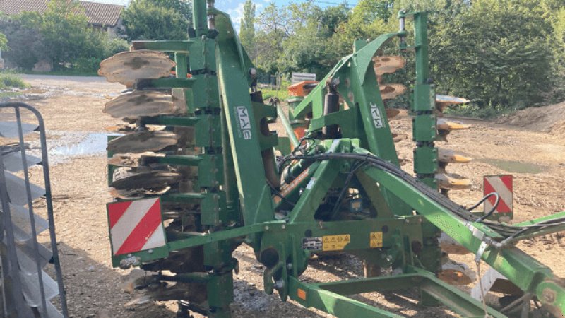 Grubber des Typs Amazone DECHAUMEUR CATROS 4000-2, Gebrauchtmaschine in Charnay-lès-macon (Bild 1)