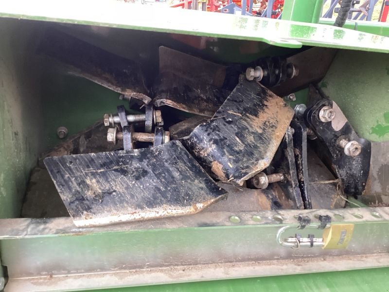 Grubber of the type Amazone GRUBBER CENIUS 5003-2TX, Vorführmaschine in Plessa (Picture 3)