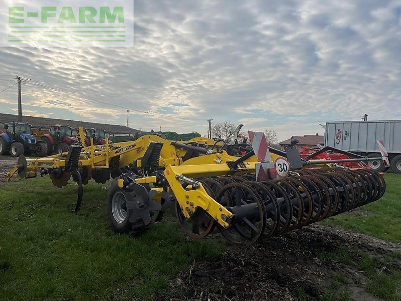 Grubber des Typs Bednar actros ro 4000r, Gebrauchtmaschine in SZEGED (Bild 7)