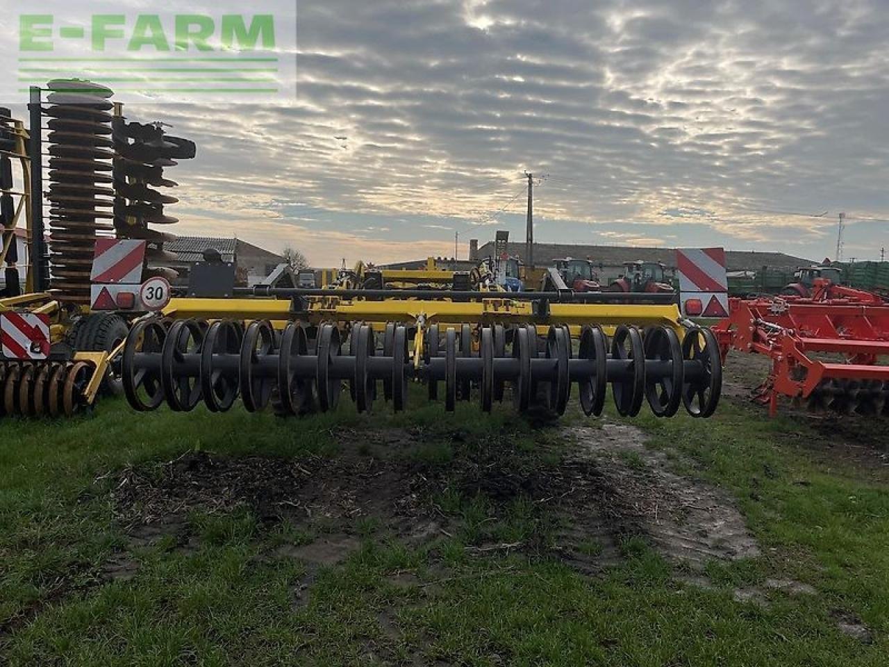Grubber des Typs Bednar actros ro 4000r, Gebrauchtmaschine in SZEGED (Bild 5)