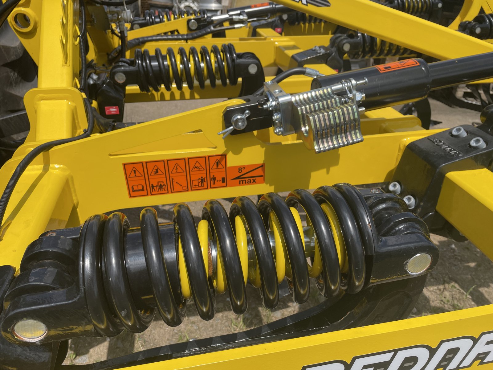 Grubber des Typs Bednar Fenix FN 3000 L, Neumaschine in Nittenau (Bild 3)