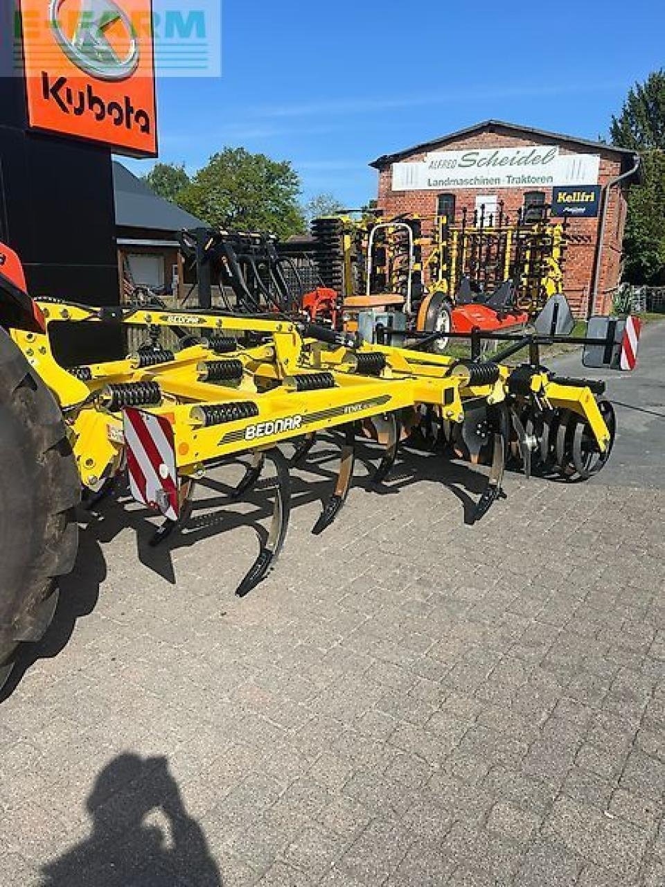 Grubber des Typs Bednar fenix fn 3000 l, Gebrauchtmaschine in SUDERBURG/HOLXEN (Bild 1)