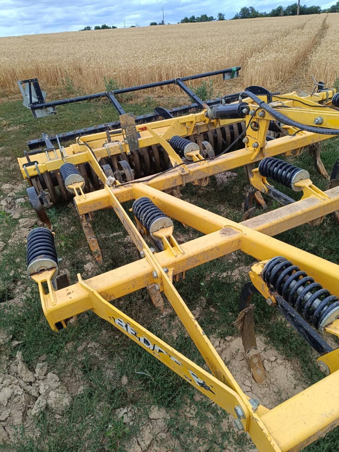 Grubber del tipo Bednar Fn3500, Gebrauchtmaschine en Le Horps (Imagen 9)