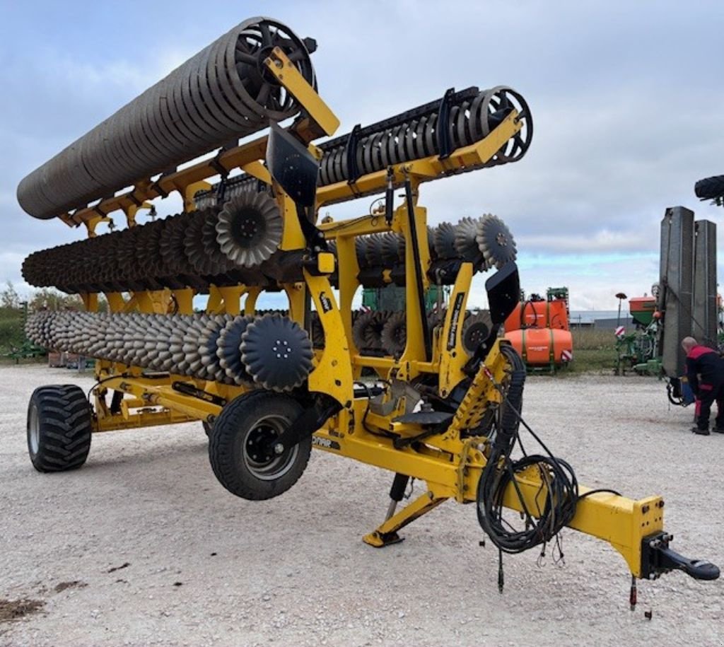 Grubber van het type Bednar SWIFTERDISC XE 12000, Gebrauchtmaschine in CHAUMONT (Foto 2)