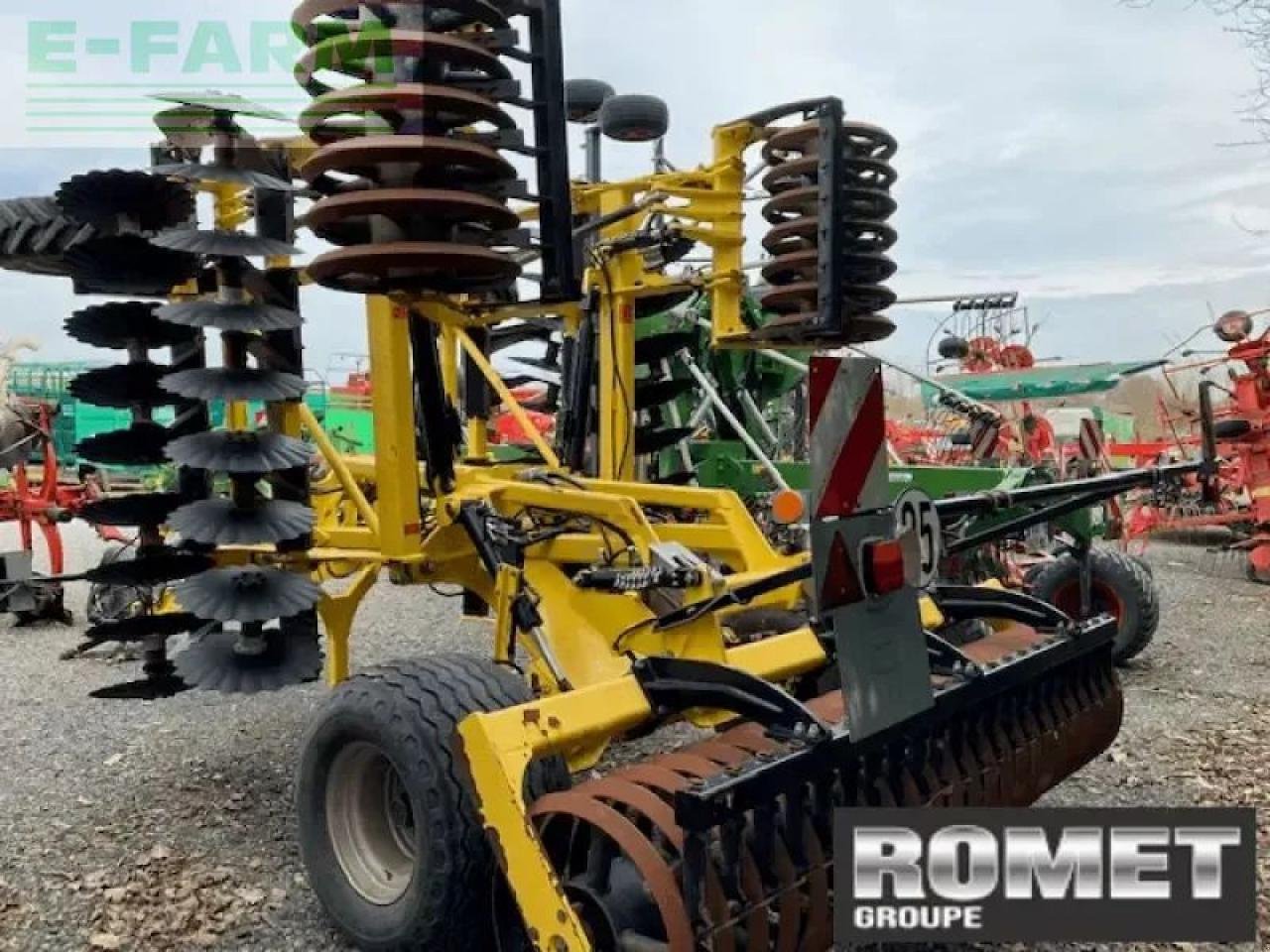 Grubber типа Bednar xo 4500f, Gebrauchtmaschine в GENNES-SUR-GLAIZE (Фотография 1)