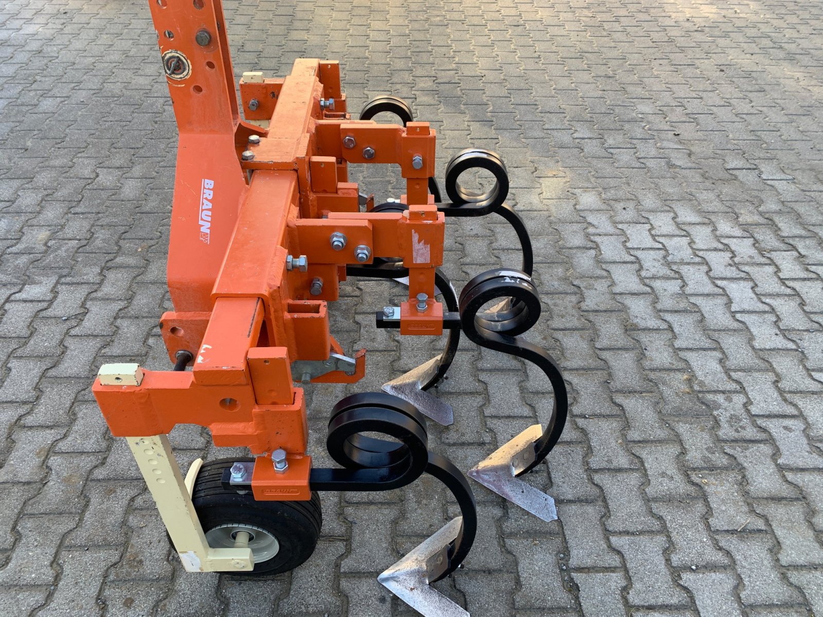 Grubber типа Braun Vorgrubber, Gebrauchtmaschine в Bruchsal (Фотография 1)