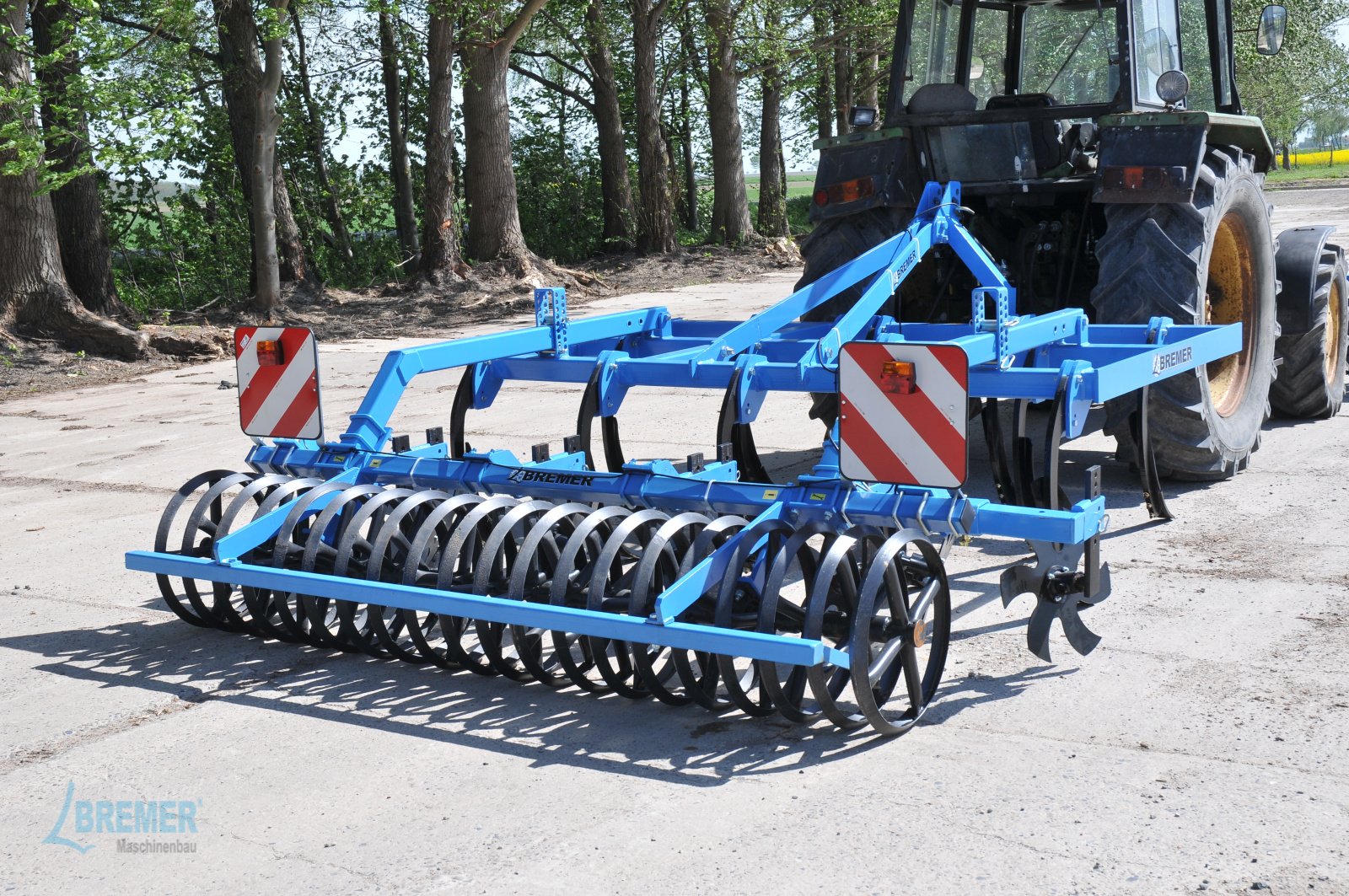 Grubber des Typs Bremer Maschinenbau Champion 3/23, Neumaschine in Hohenhameln (Bild 2)