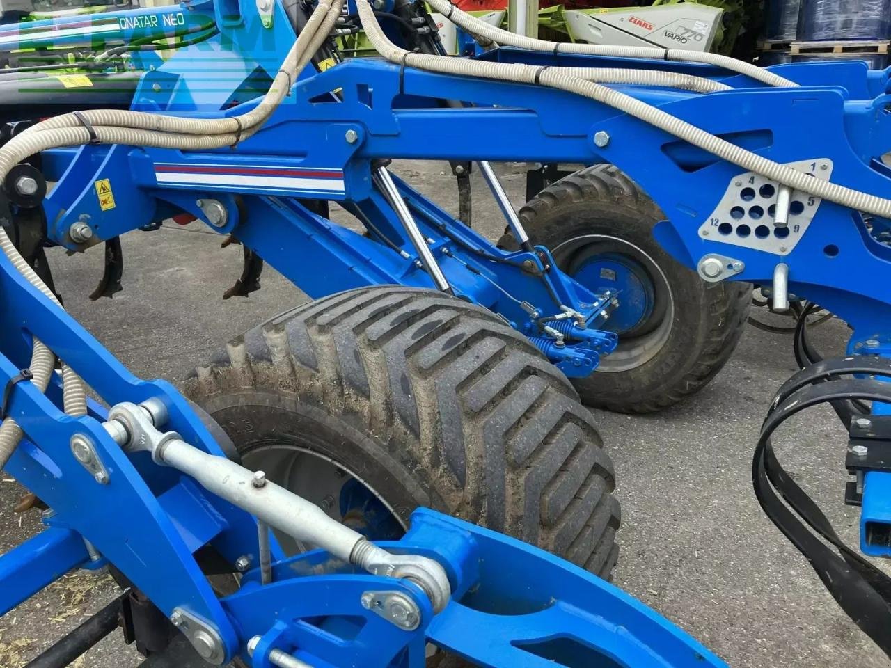 Grubber typu Carré dechaumeur onatar neo, Gebrauchtmaschine v BLENDECQUES (Obrázek 9)