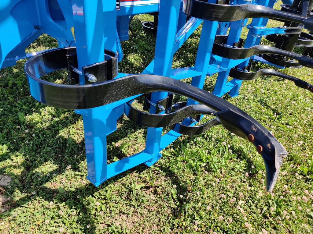 Grubber типа Carré PENTARRA, Gebrauchtmaschine в VERT TOULON (Фотография 6)