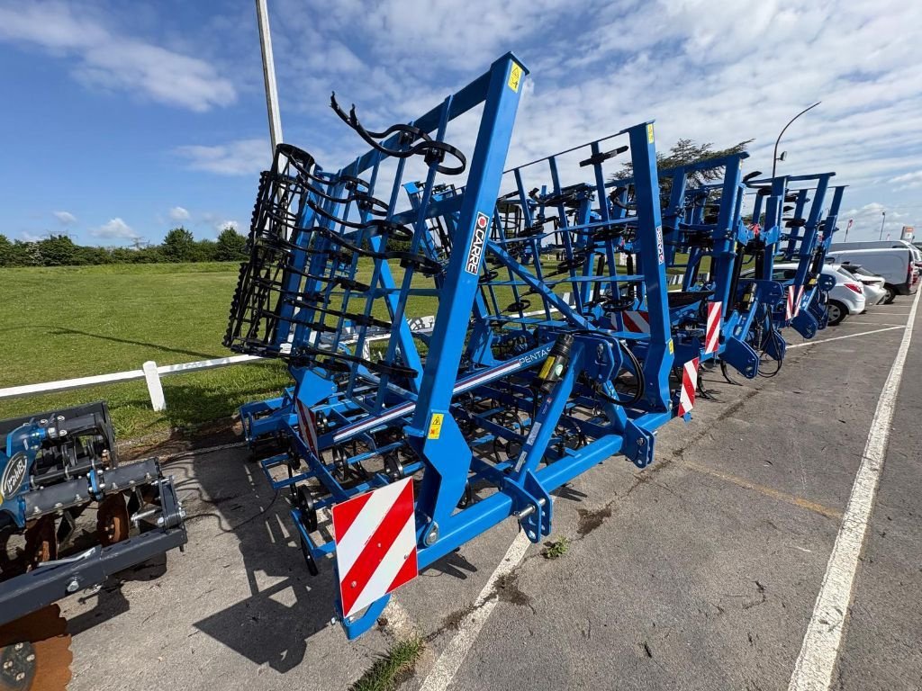 Grubber del tipo Carré PENTASOL, Gebrauchtmaschine In SALEUX (Immagine 1)