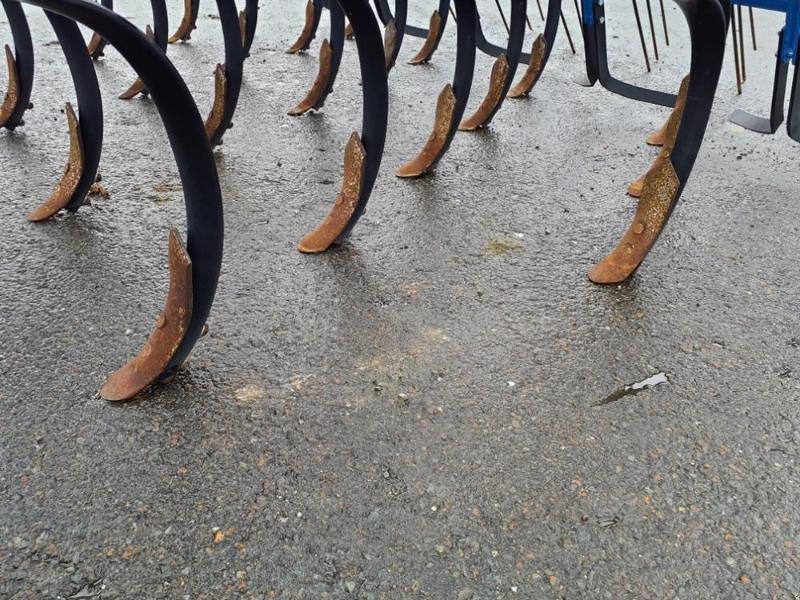 Grubber типа Carré PENTERRA, Gebrauchtmaschine в ANTIGNY (Фотография 10)