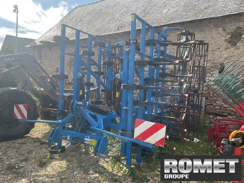 Grubber des Typs Carré PENTERRA, Gebrauchtmaschine in Gennes sur glaize (Bild 1)