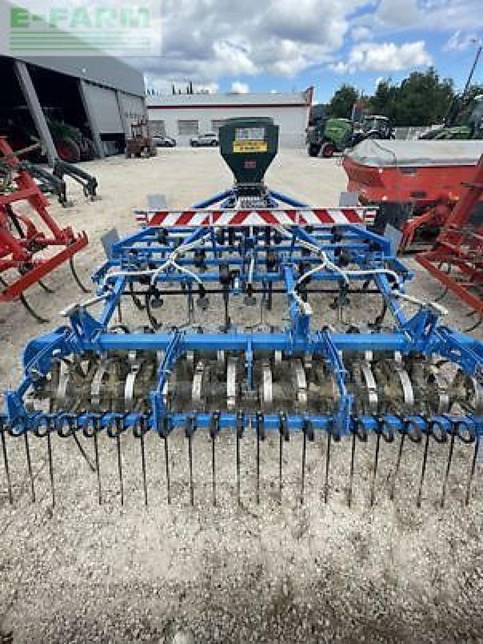 Grubber des Typs Carré penterra, Gebrauchtmaschine in MONFERRAN (Bild 5)