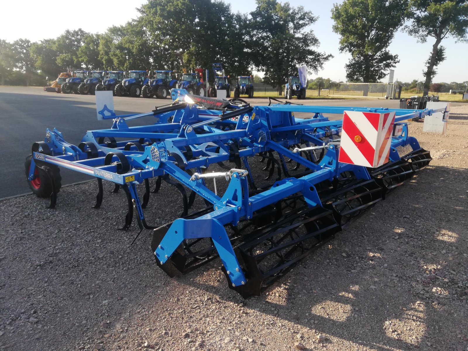 Grubber des Typs Carré PENTERRA, Gebrauchtmaschine in TREMEUR (Bild 3)