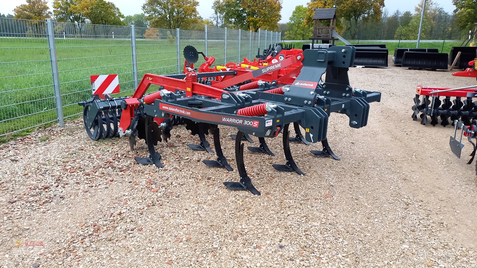 Grubber des Typs DA Landtechnik WARRIOR 300 S, Neumaschine in Neumarkt (Bild 1)