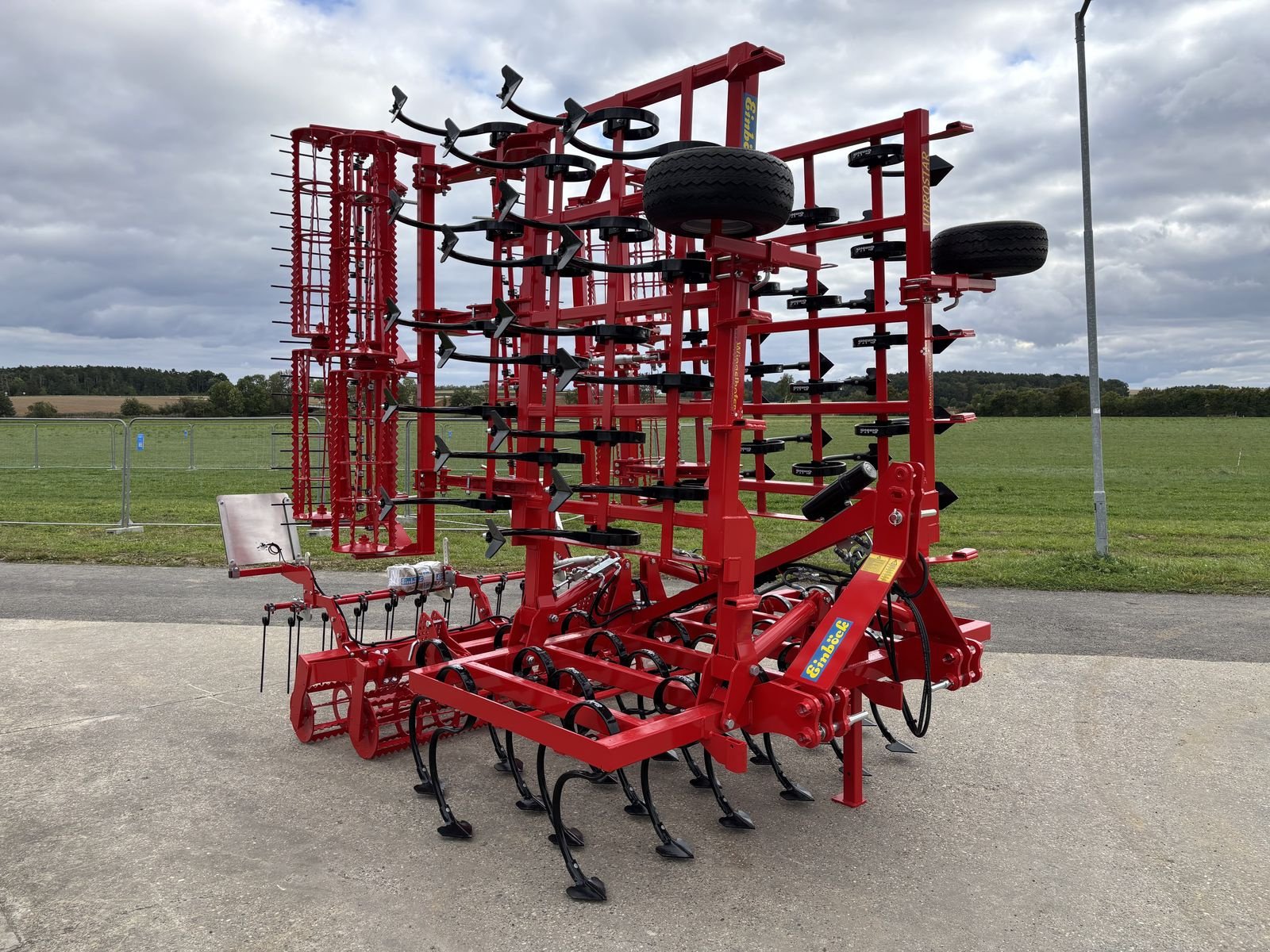 Grubber a típus Einböck Feingrubber Vibrostar 4-610 2ZW, Neumaschine ekkor: Starrein (Kép 3)