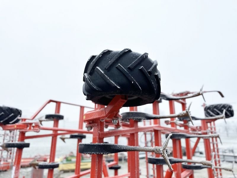 Grubber des Typs Einböck Razor 500 Flachgrubber, Neumaschine in St. Marienkirchen (Bild 8)