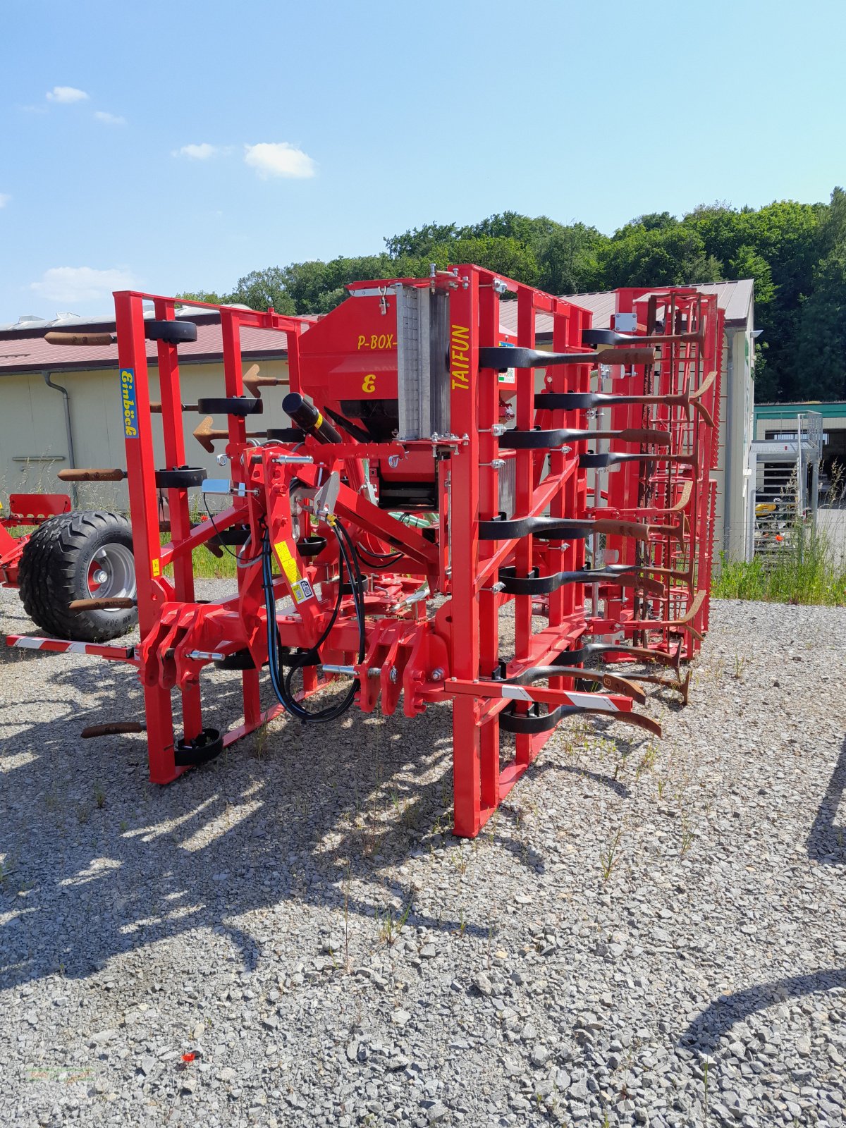 Grubber des Typs Einböck Taifun 400 F, Gebrauchtmaschine in Ingelfingen-Stachenhausen (Bild 2)