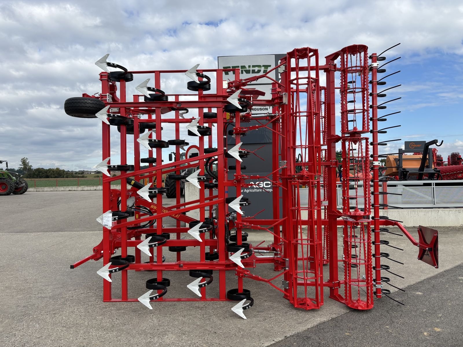 Grubber des Typs Einböck Taifun 600 FZ, Neumaschine in Starrein (Bild 4)