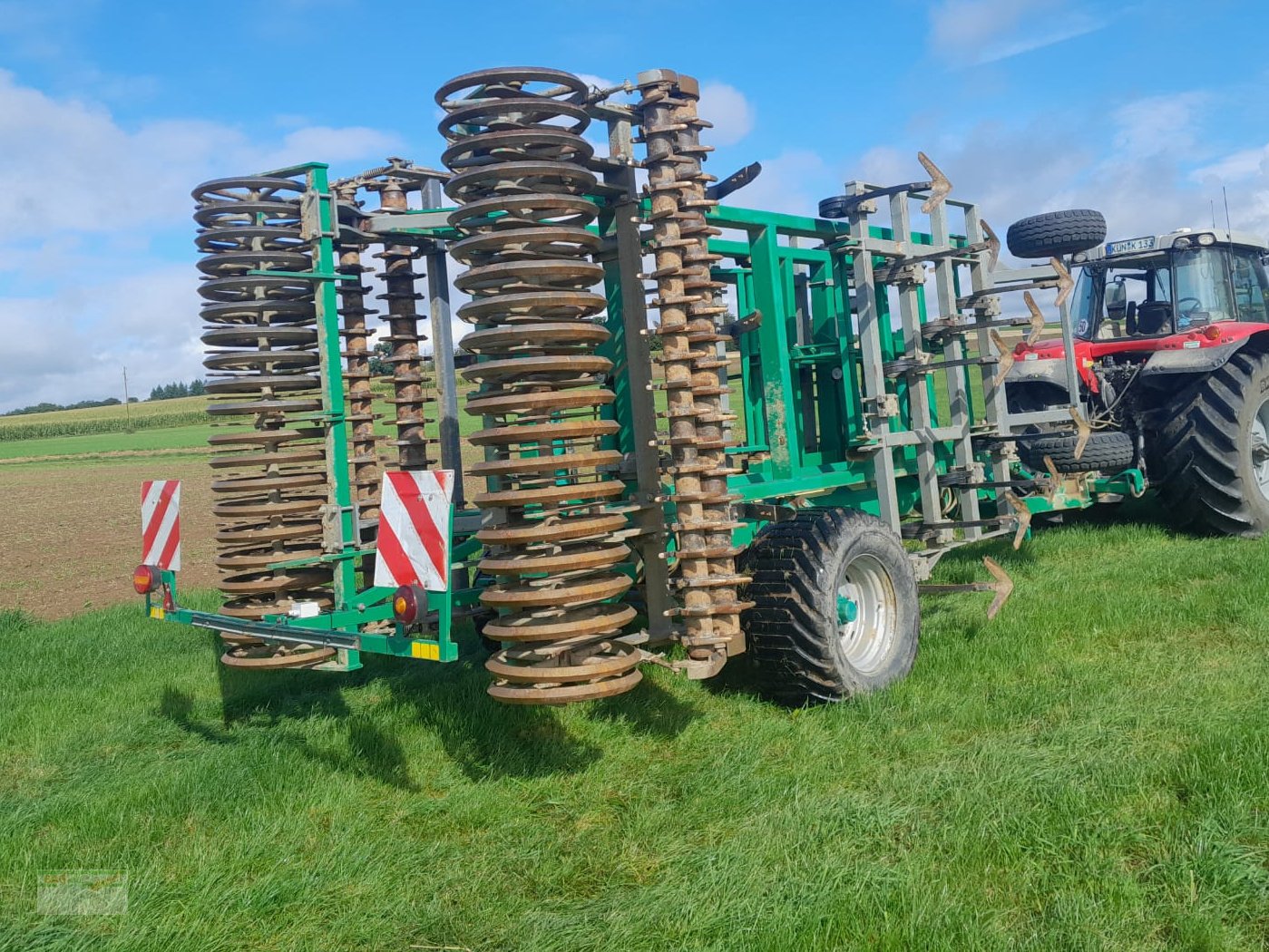 Grubber типа EuM Agrotec Vibroliner, Gebrauchtmaschine в Ingelfingen-Stachenhausen (Фотография 3)