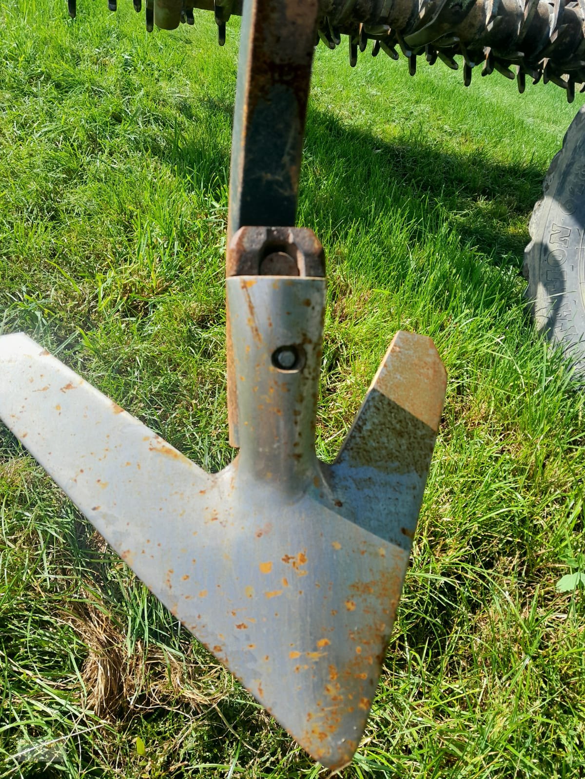 Grubber типа EuM Agrotec Vibroliner, Gebrauchtmaschine в Ingelfingen-Stachenhausen (Фотография 6)