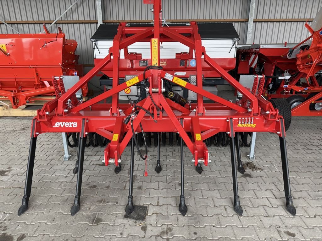 Grubber del tipo Evers Mustang 11-303, Neumaschine en Coevorden (Imagen 2)