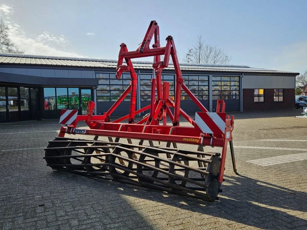 Grubber типа Evers Mustang Cultivator, Gebrauchtmaschine в BENNEKOM (Фотография 3)