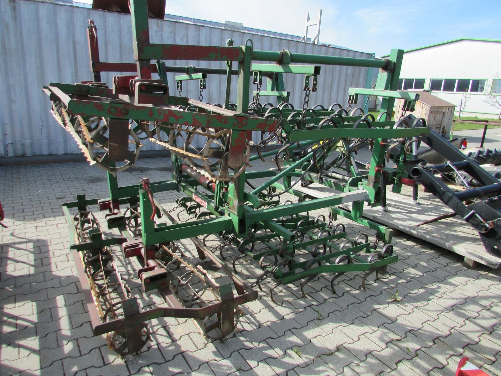 Grubber типа Feldherr Egge 4,5m, Gebrauchtmaschine в Saxen (Фотография 5)