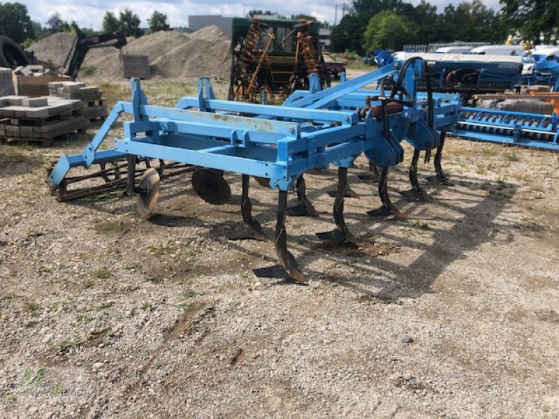 Grubber des Typs Fricke Grubber 4m, Gebrauchtmaschine in Markt Schwaben (Bild 1)