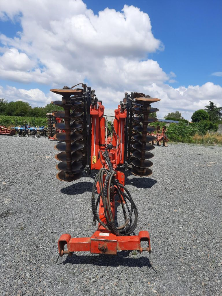Grubber des Typs Gregoire-Besson ACERO MK, Gebrauchtmaschine in Doué-en-Anjou (Bild 2)