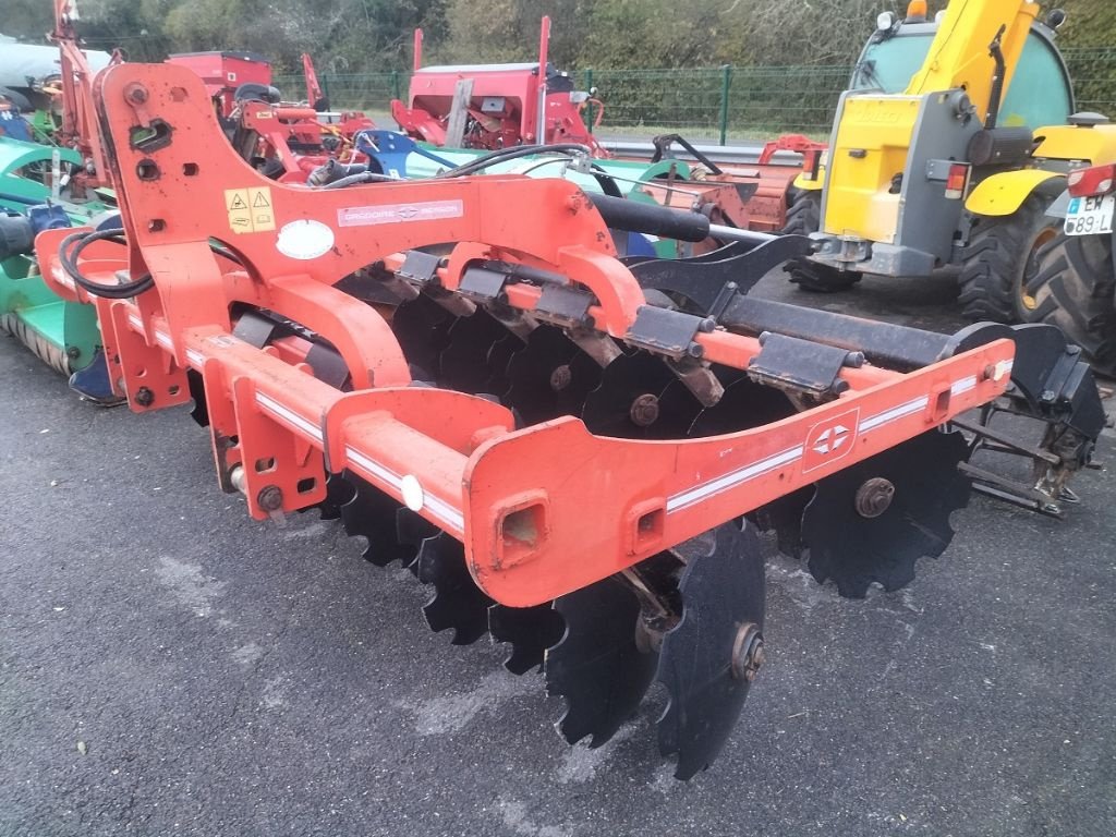 Grubber του τύπου Gregoire-Besson DISCOMIX 300, Gebrauchtmaschine σε Saint-Priest-Taurion (Φωτογραφία 4)