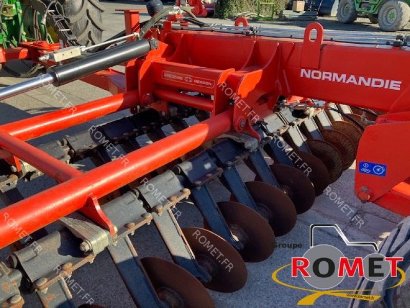 Grubber des Typs Gregoire NORMANDIE, Gebrauchtmaschine in Gennes sur glaize (Bild 9)