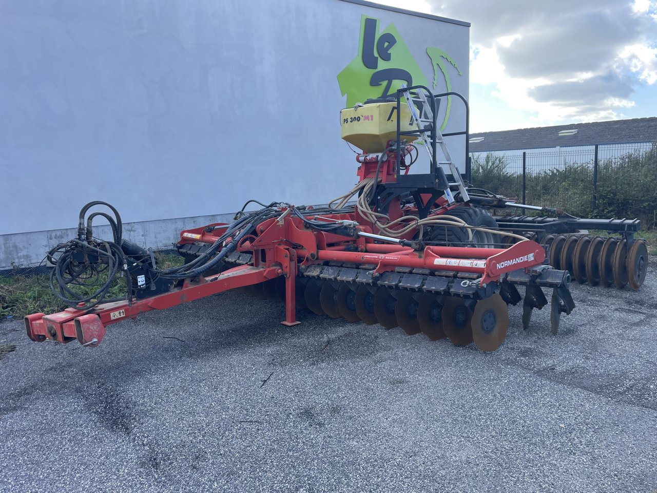 Grubber des Typs Gregoire Normandie, Gebrauchtmaschine in MALESTROIT (Bild 1)