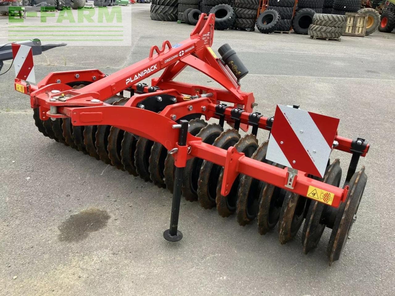 Grubber типа Gregoire planipack 50 3m, Gebrauchtmaschine в BLENDECQUES (Фотография 3)