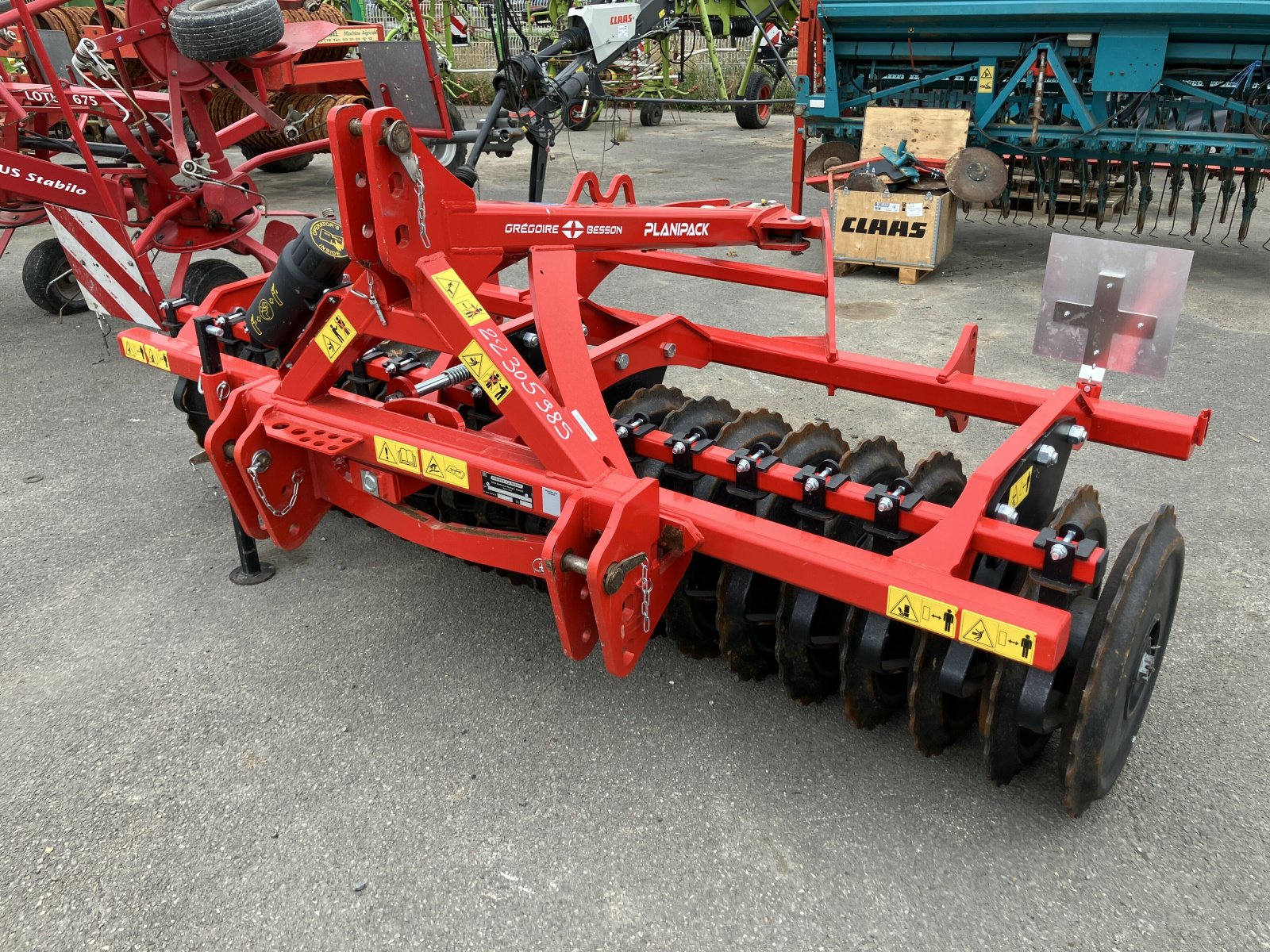 Grubber des Typs Gregoire PLANIPACK 50 3M, Gebrauchtmaschine in BLENDECQUES (Bild 2)