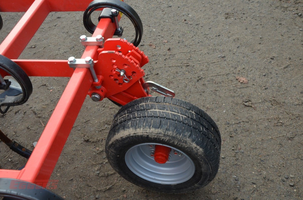 Grubber des Typs Güttler Super Maxx 60-7 BIO EDITION, Neumaschine in Suhlendorf (Bild 5)