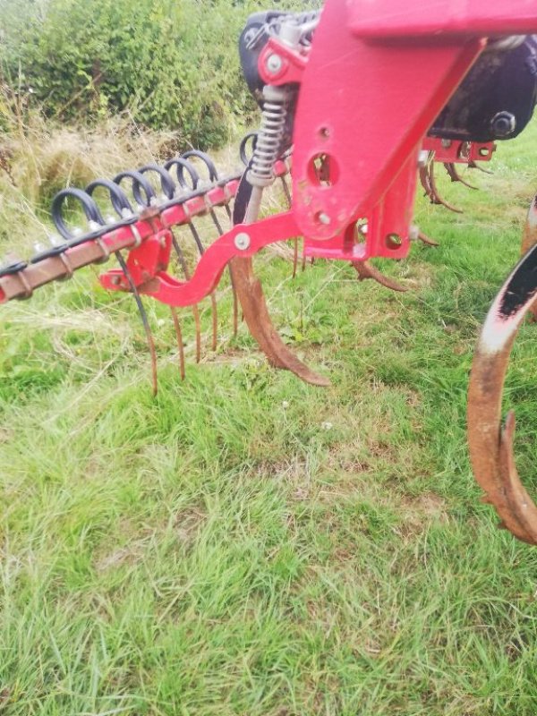 Grubber типа HE-VA TRIPLE TILLER, Gebrauchtmaschine в BLESMES (Фотография 2)